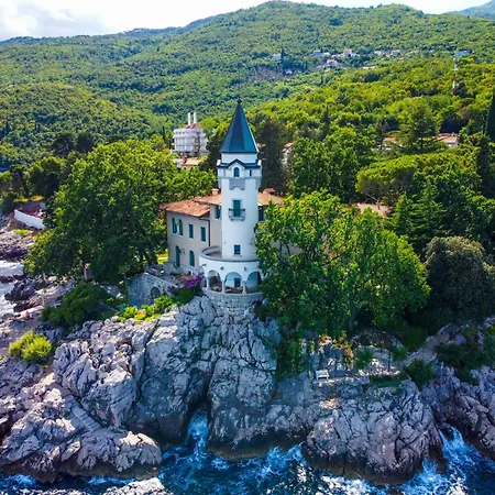 Lilly 1 By Interhome *