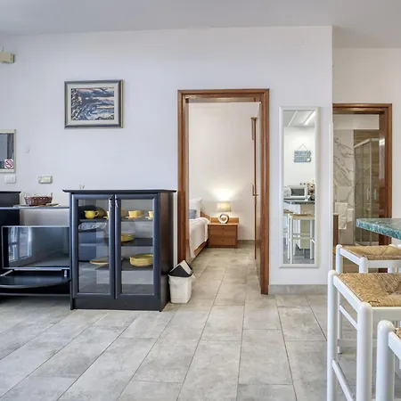 Lilly 1 By Interhome Lovran