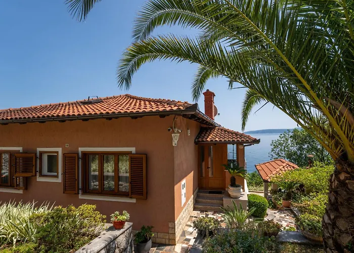 Appartamento Lilly 1 By Interhome