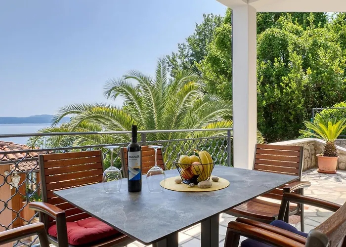 Lilly 1 By Interhome